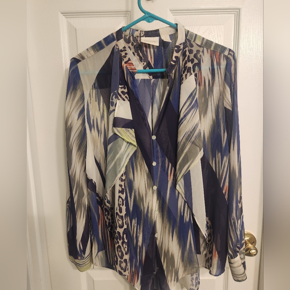 CHICOS multi colored Long Sleeve Ladies Short, Size 1